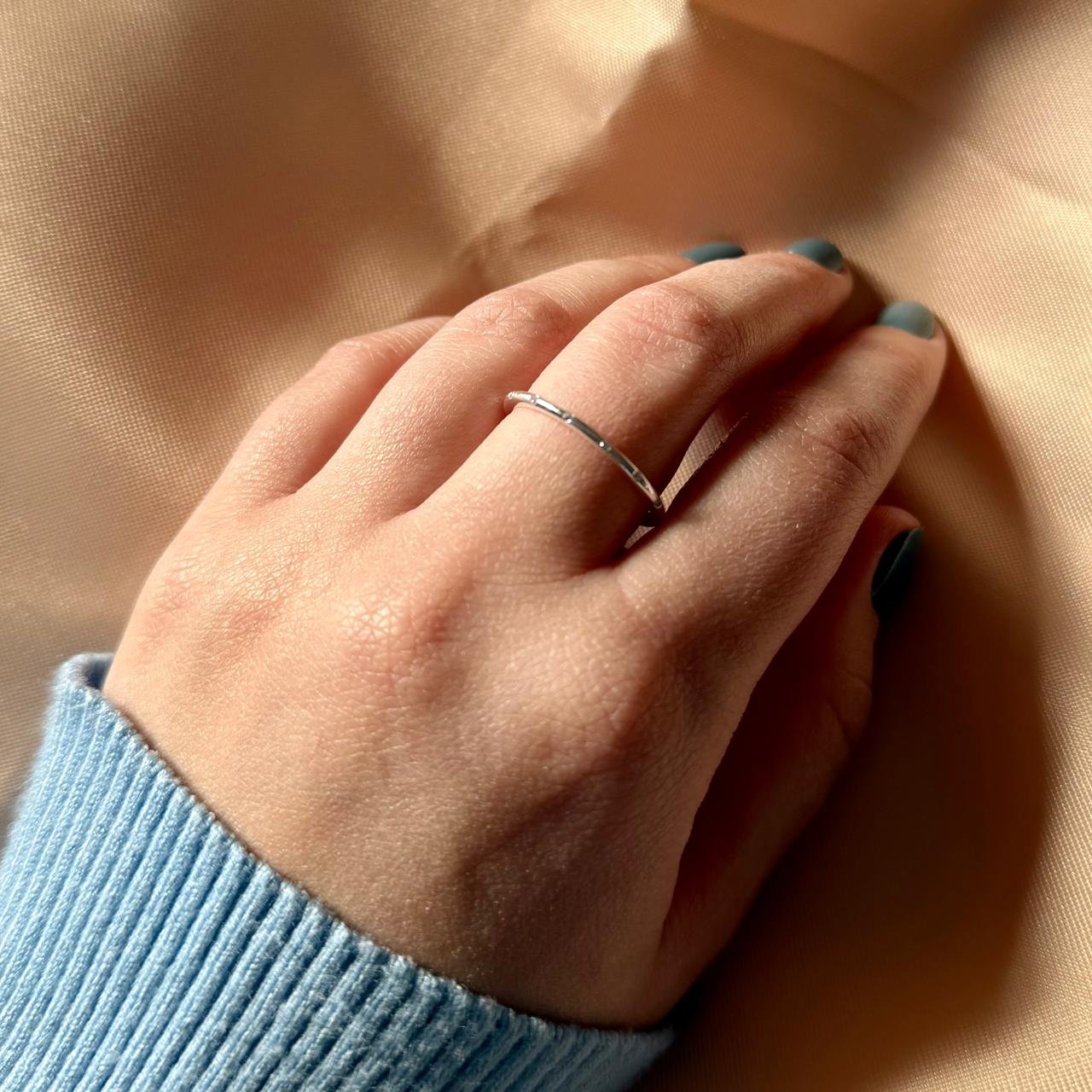 Anel meia Aliança Aparador