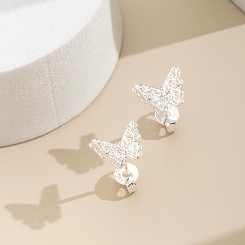 Brinco Borboleta Renda Italiana