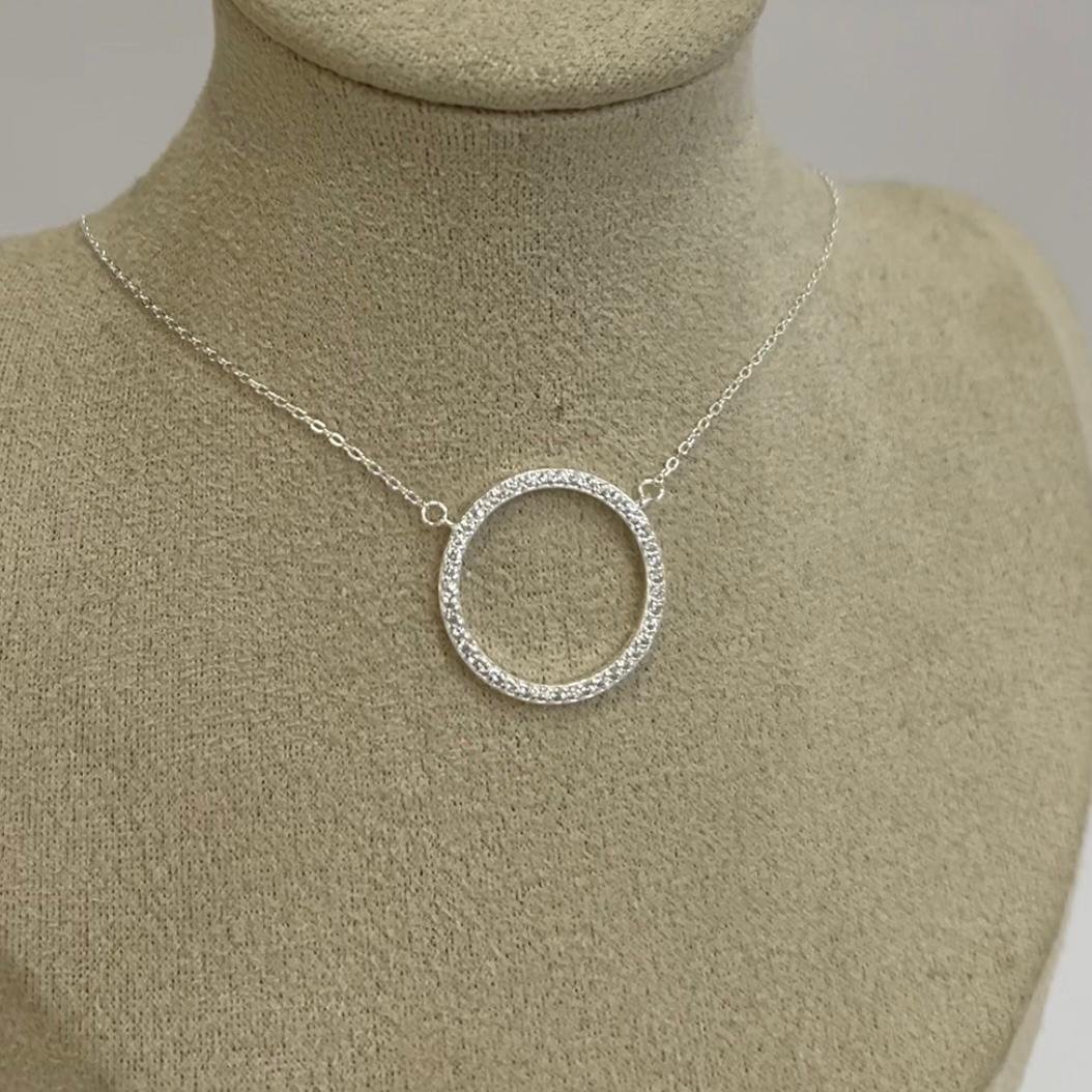 Colar Circulo Cravejado Festa