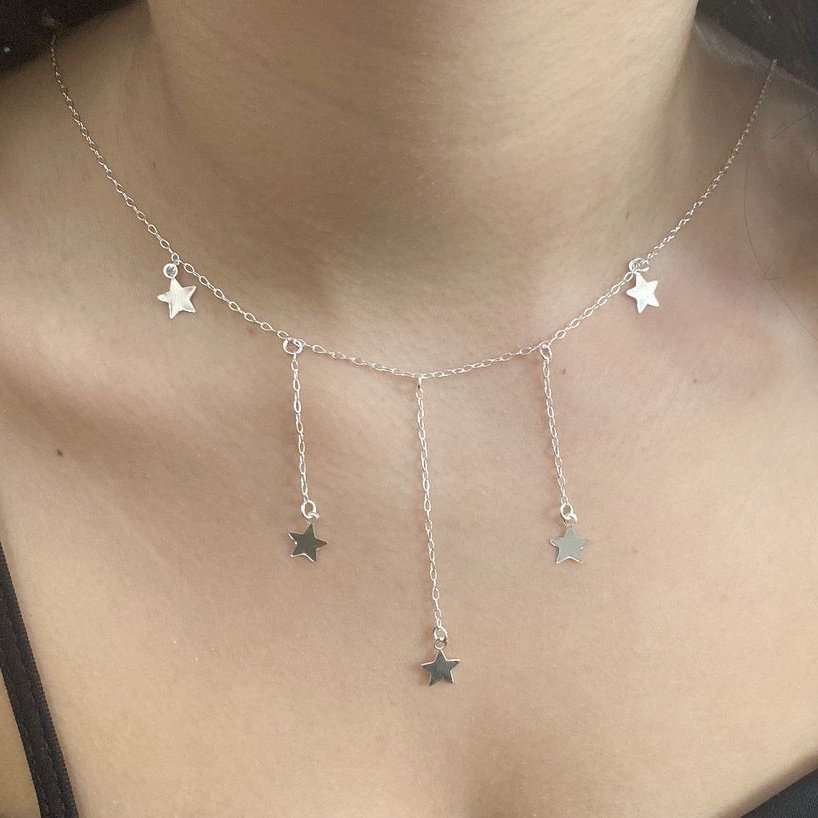 Colar Estrelas Penduradas