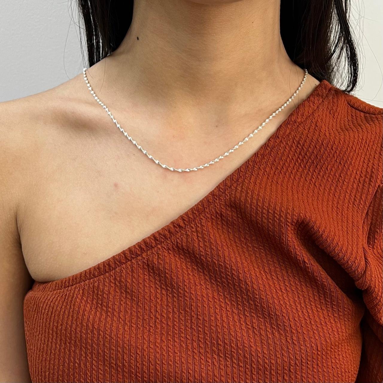 Corrente de Prata Laminada Torcida