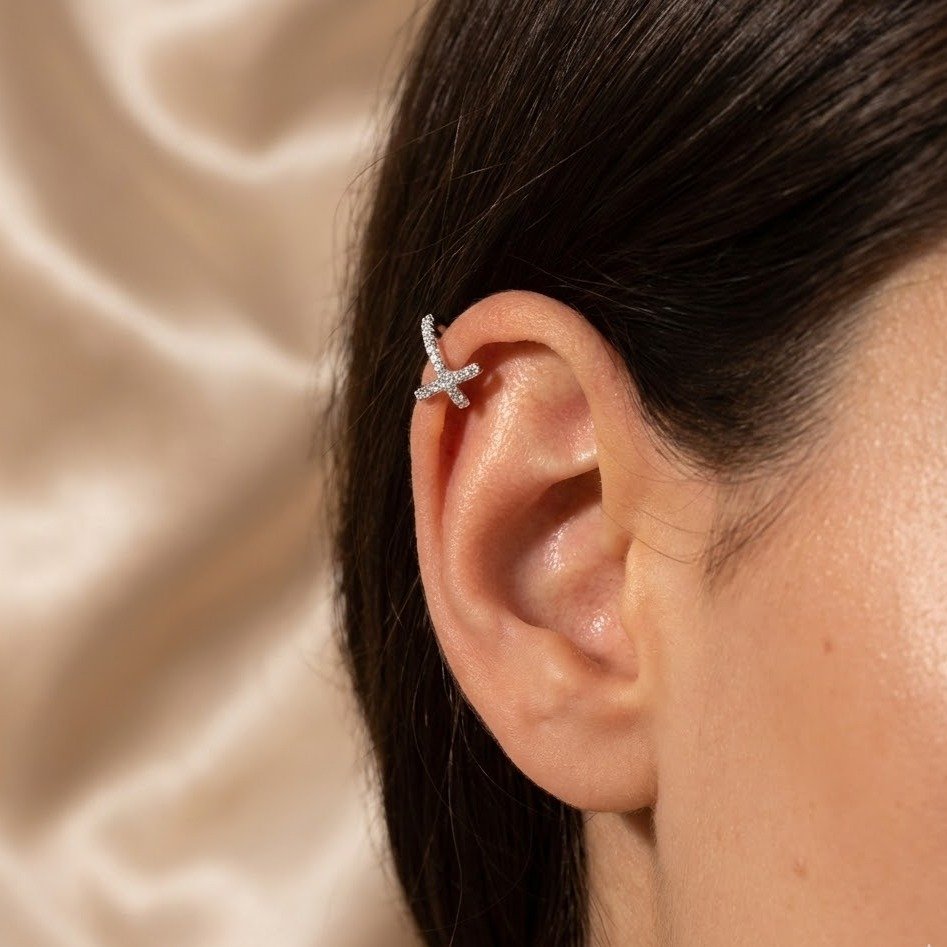 Piercing Fake Cruz Cravejada